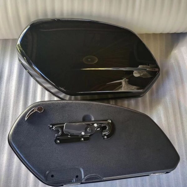 Gloss Black Saddlebags Bags