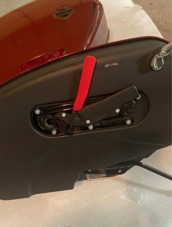 Low rider st stock saddle bags - Image 8