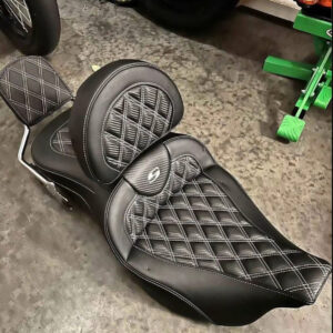 HD custom standard reach saddlemen road sofa seat